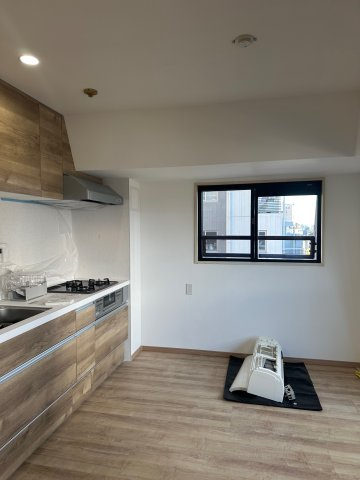 ハイネスロワイヤルの居間・リビング