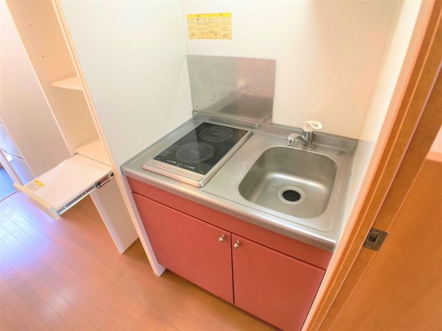 【キッチン】 | 設備・仕様は号室により異なる為、現況を優先致します。