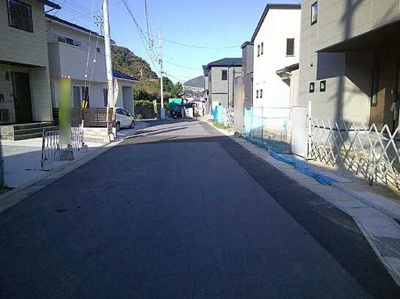 【前面道路含む現地写真】 | 広島市安芸区中野６丁目 セルリアンステージ中野六丁目No.6