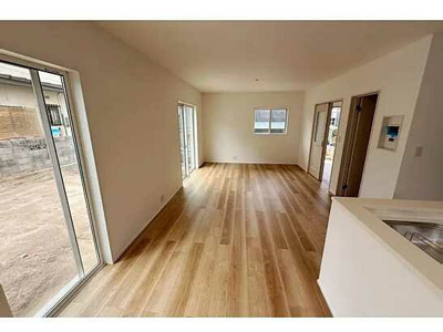 【居間・リビング】 | 広島市安佐南区相田３丁目 松ヶ丘