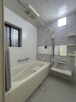 【浴室】 | 安芸郡府中町石井城１丁目