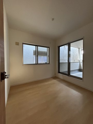 【洋室】 | 安芸郡府中町石井城１丁目