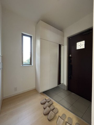 【玄関】 | 安芸郡府中町石井城１丁目