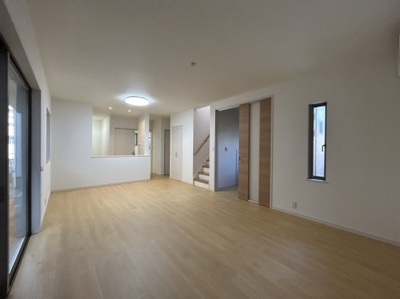 【居間・リビング】 | 安芸郡府中町石井城１丁目