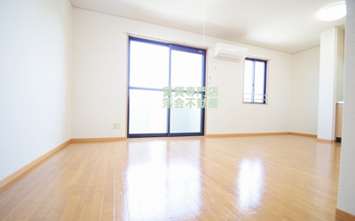 【居間・リビング】 | ソフィア | ゆったり過ごせるお部屋