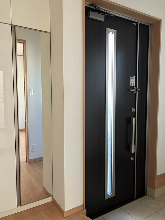 久が原戸建の玄関