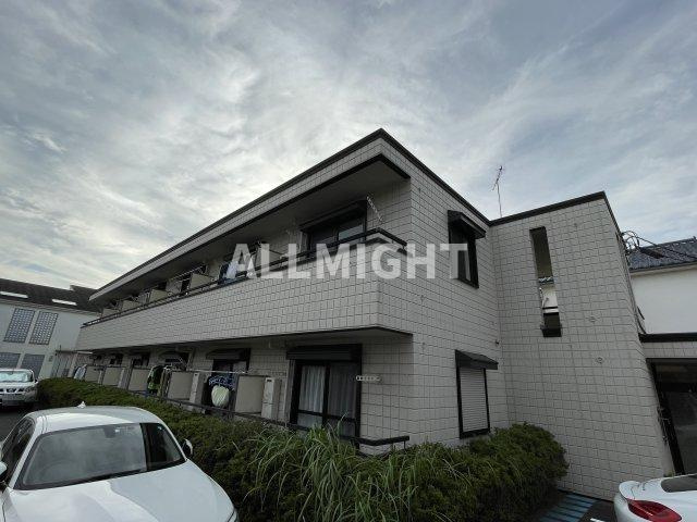 調布市布田５丁目のアパート