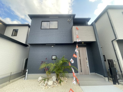 【外観】 | 与那原町上与那原（全4棟）2・3号棟 | 3号棟　並列駐車2台完備♪