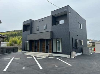 【外観】 | 東広島市西条町寺家　売アパート