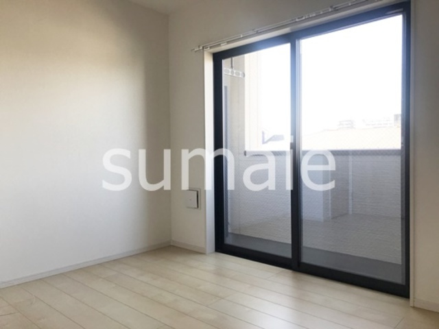 チェルシークロイスターズの洋室|人気のフローリングです。