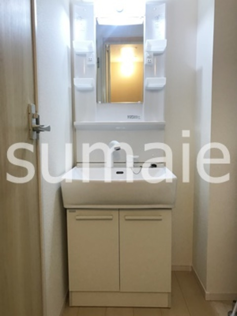 チェルシークロイスターズの洗面所|洗面化粧台。