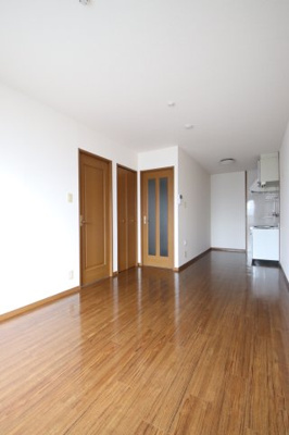 【居間・リビング】 | カンターレ鶯谷Ⅰ番館