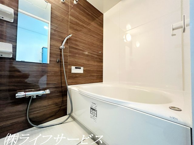 【浴室】 | ノバカネイチ塚本 | 浴室／自動お湯張り、追い焚き機能あり