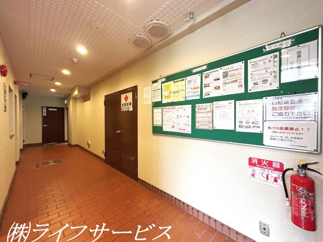 【エントランス】 | ノバカネイチ塚本 | エントランスホール