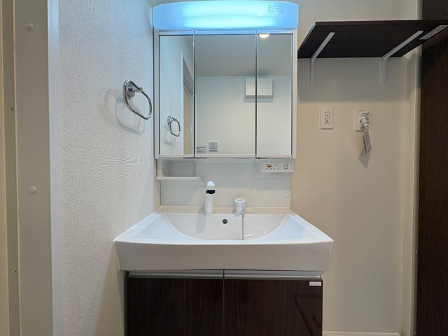 Maison Lumiereの独立洗面台|※同タイプの部屋写真です