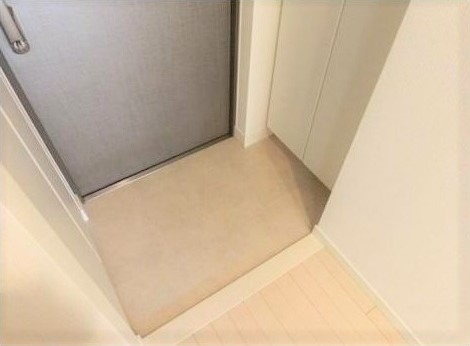 RisingPlace浅草参番館の玄関