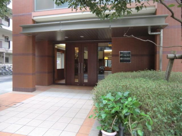 RisingPlace浅草参番館のエントランス