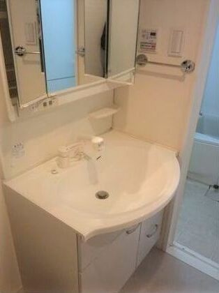 RisingPlace浅草参番館の洗面所