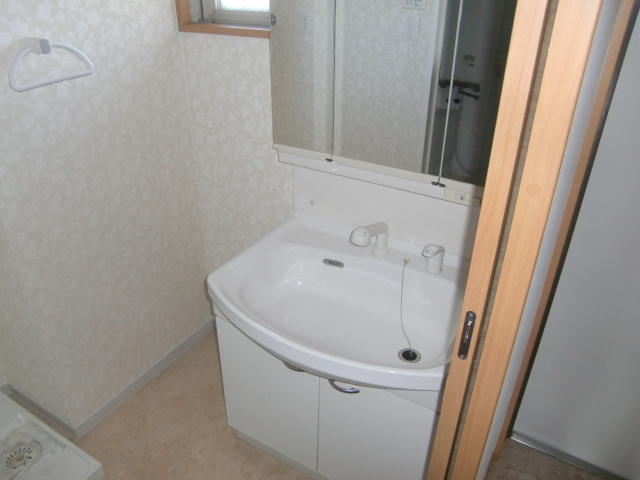 ロイヤルシャトー大須の洗面所