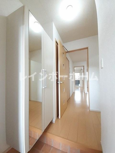 サニーブライトの玄関