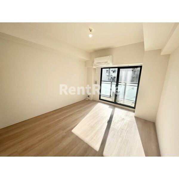 リシュドール一宮本町の居間・リビング