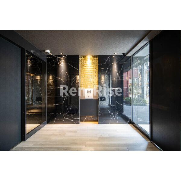 リシュドール一宮本町のロビー