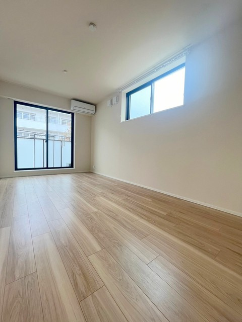 クローリス成城の居間・リビング