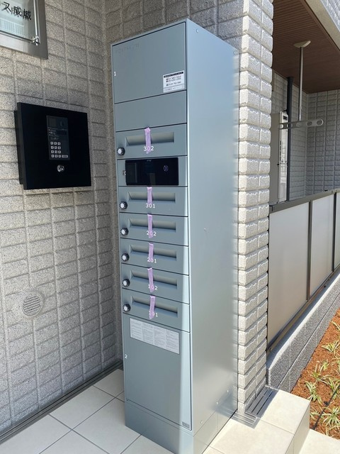クローリス成城のその他共用部分|宅配BOXございます