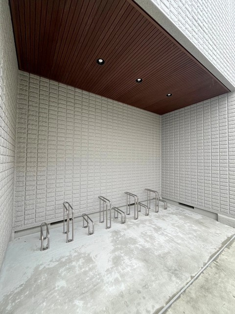 クローリス成城のその他共用部分|自転車置き場