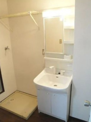 【洗面所】 | ロイヤルハイツA