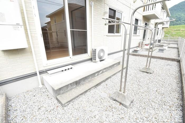 メゾン・リシェス A棟の庭|庭（専用庭）