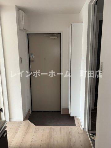 クラルテ南林間初期費用分割あと払いサービス利用可能物件の玄関