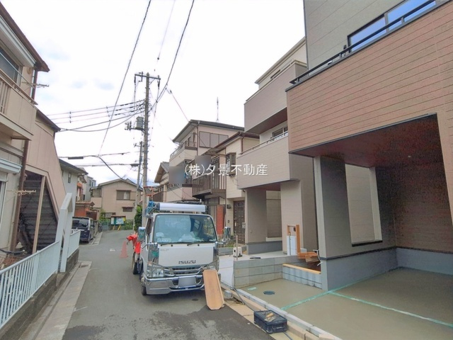 《仲介手数料無料》南区太田窪５丁目8-24新築一戸建てリーブルガーデン