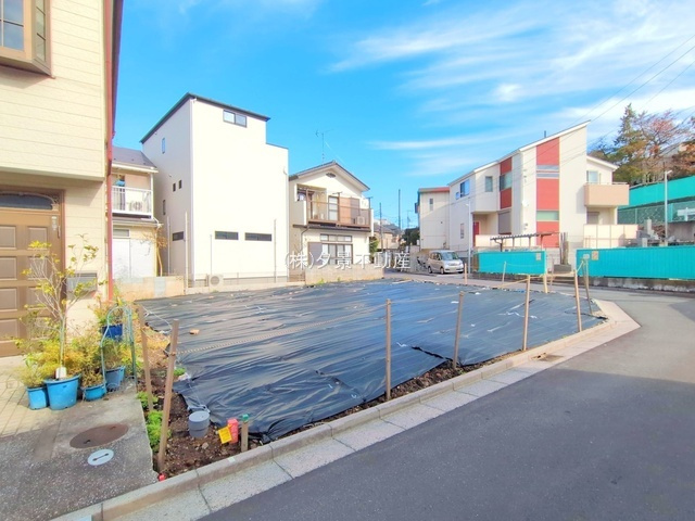 《仲介手数料無料》南区太田窪５丁目8-24新築一戸建てリーブルガーデン