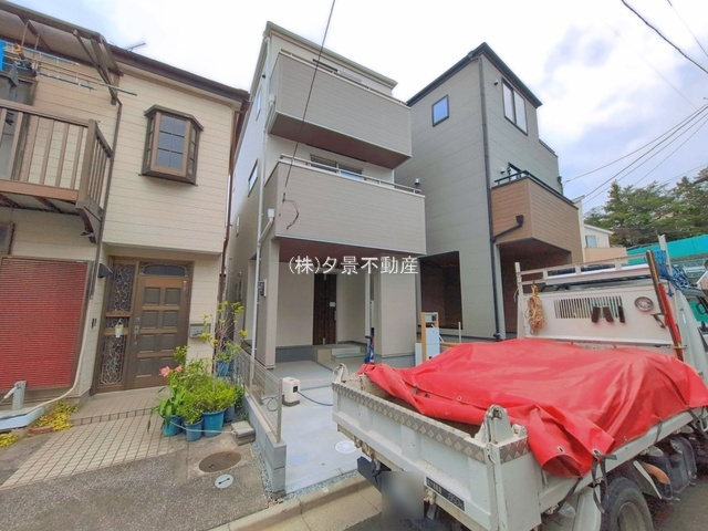 《仲介手数料無料》南区太田窪５丁目8-24新築一戸建てリーブルガーデン