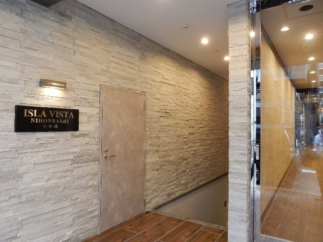ＩＳＬＡ　ＶＩＳＴＡ日本橋のエントランス