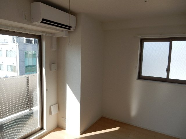 ＩＳＬＡ　ＶＩＳＴＡ日本橋の居間・リビング