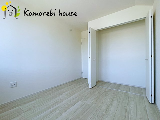 上尾市緑丘　8期　新築一戸建て　グレース　02の収納|26.4.11撮影済み
