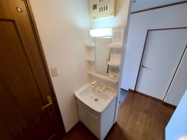 【独立洗面台】 | 大町1丁目戸建 | ☆神戸市垂水区　大町1丁目戸建☆