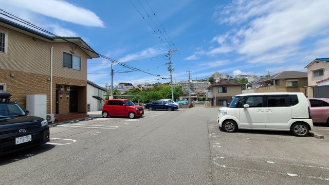 【駐車場】 | クレールベルヴィル立花 | ☆神戸市垂水区　クレールベルヴィル立花C☆