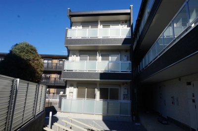 【エントランス】 | リブリ・グランテージ | 建物の内部です