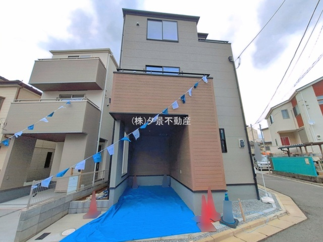 《仲介手数料無料》南区太田窪５丁目8-24新築一戸建てリーブルガーデン