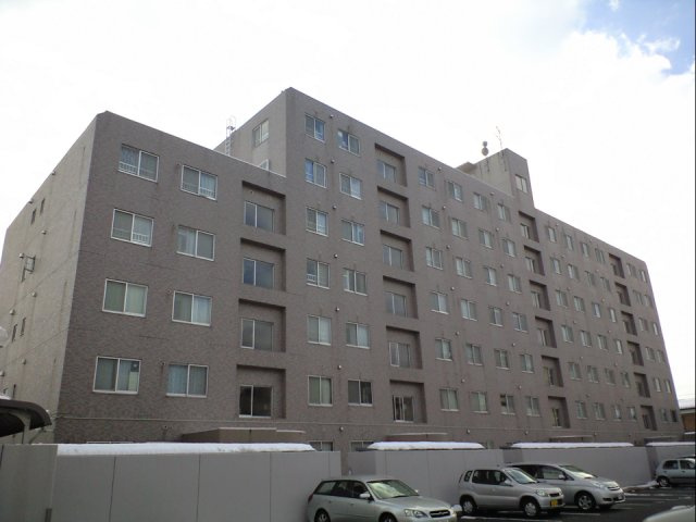 サーム新石山弐番館の外観