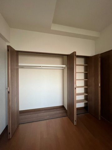 ジュリオ東野の収納