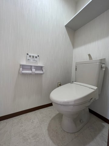 ジュリオ東野のトイレ