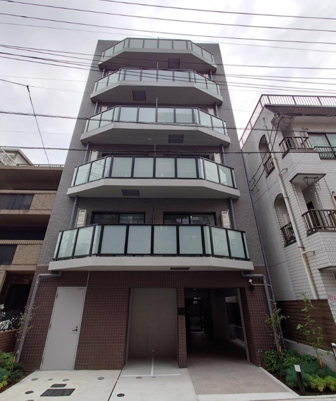 エストゥルースプラス押上