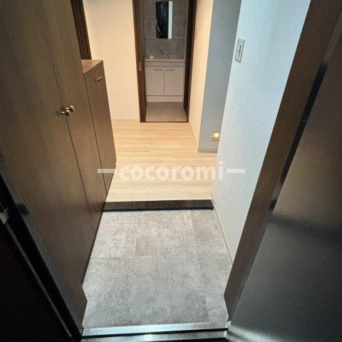 ダイアパレス枚方山田池公園の玄関