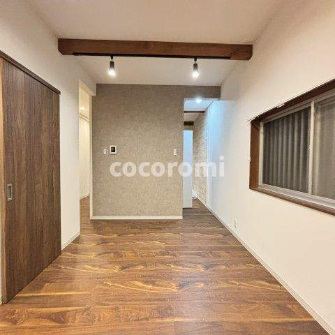 南中振２丁目リノベ戸建てのロビー