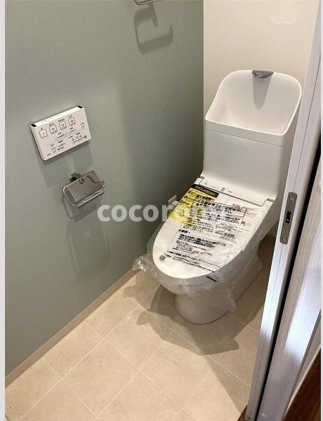 長尾東町2丁目貸家のトイレ