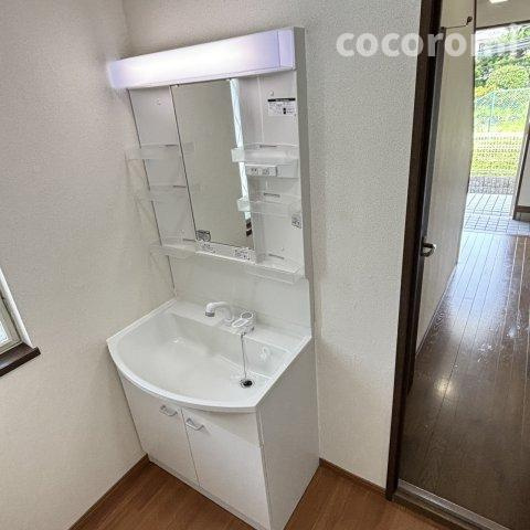 上野１丁目貸家の洗面所